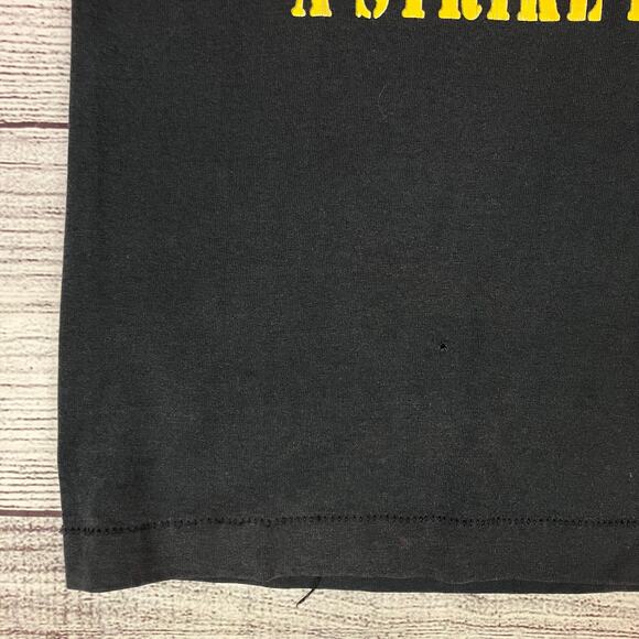 Vintage 1991 Desert Storm "A Strike For Freedom" T-shirt - Picture 4 of 7